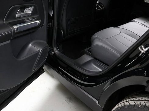 Certified 2026 Mercedes-Benz GLB 250 GLB 250 image 27