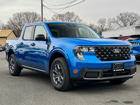 New 2026 Ford Maverick XLT w/ Equipment Group 301A AWD/4WD image 8