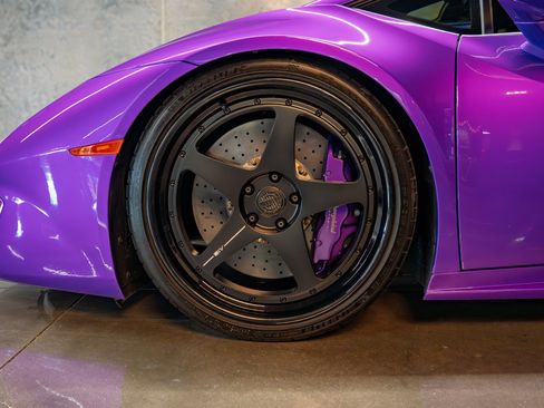 Used 2018 Lamborghini Huracan LP 580-2 RWD image 16