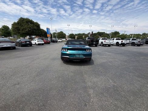 New 2026 Ford Mustang GT Premium w/ GT Performance Package RWD image 28