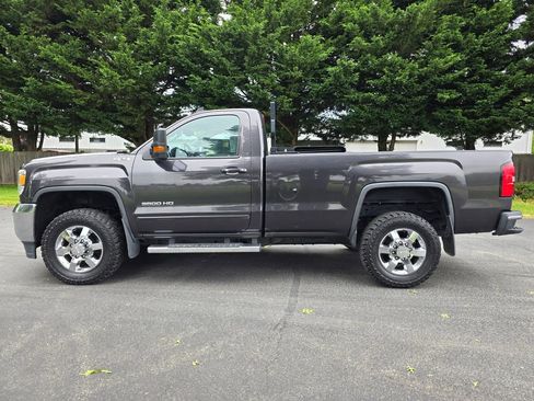 Used 2016 GMC Sierra 3500 SLE w/ SLE Preferred Package AWD/4WD image 3
