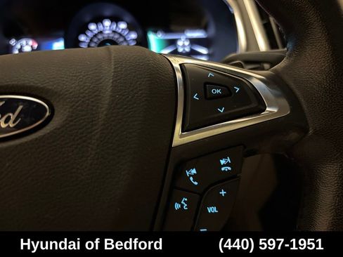 Used 2017 Ford Edge Titanium w/ Equipment Group 301A AWD/4WD image 17