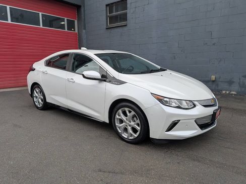 Used 2017 Chevrolet Volt Premier w/ Driver Confidence II Package image 1