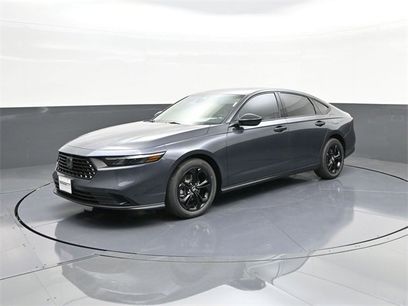 New 2025 Honda Accord SE