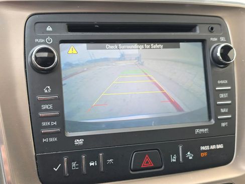 Used 2015 GMC Acadia Denali image 24