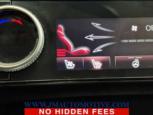 Used 2023 Genesis GV80 2.5T w/ Prestige Package image 36