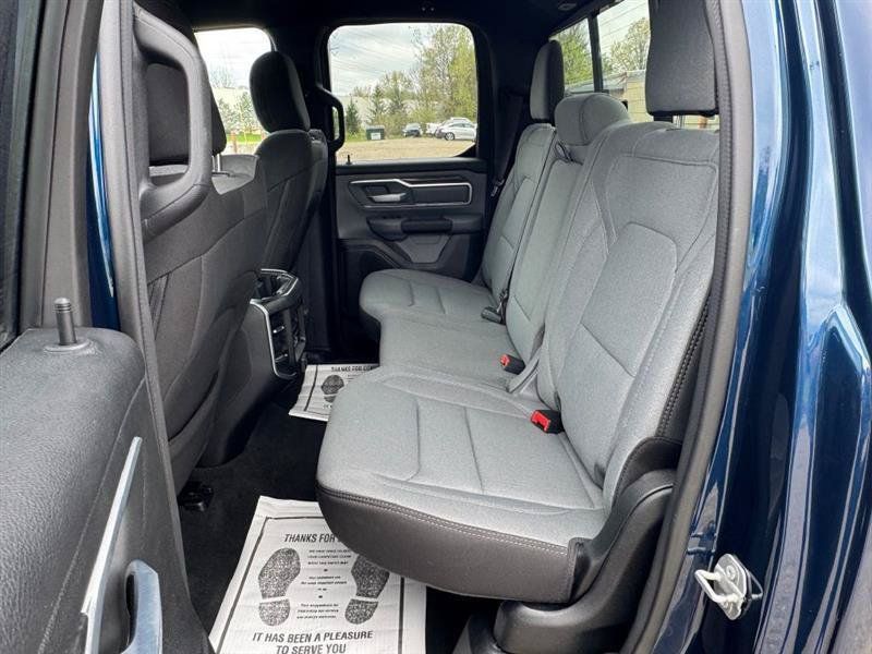 Used 2021 RAM 1500 Big Horn AWD/4WD image 34