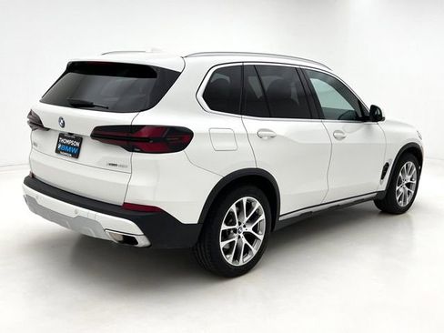 Certified 2024 BMW X5 xDrive40i w/ Premium Package AWD/4WD image 7