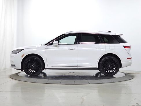Used 2021 Lincoln Corsair Reserve AWD/4WD image 6