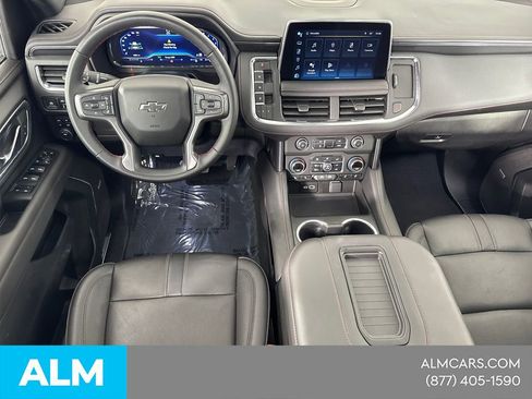 Used 2024 Chevrolet Suburban RST w/ Luxury Package image 29