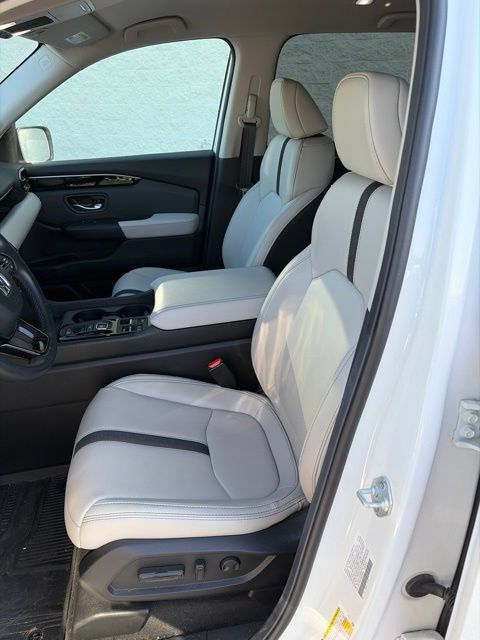 Used 2026 Honda Passport RTL image 4
