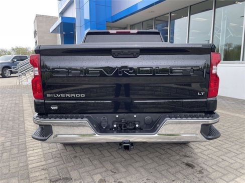 Used 2025 Chevrolet Silverado 1500 LT AWD/4WD image 4