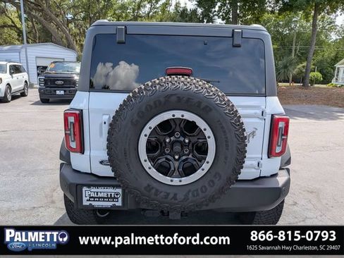 Used 2022 Ford Bronco Outer Banks w/ Sasquatch Package AWD/4WD image 5