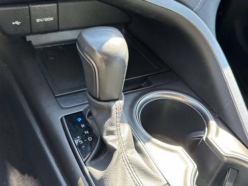Used 2024 Toyota Camry SE w/ Convenience Package FWD image 31