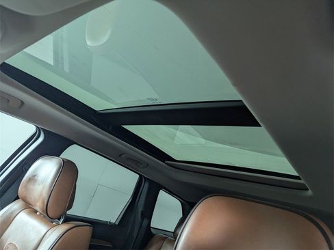 Used 2012 Jeep Grand Cherokee Overland image 13