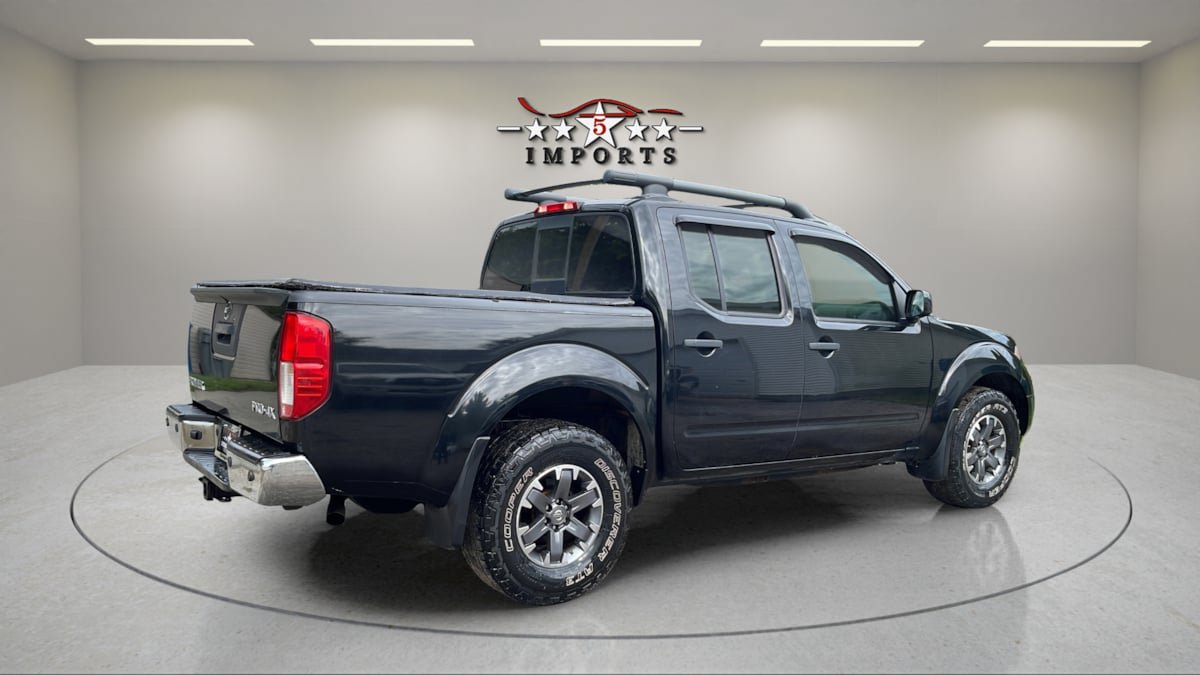 Used 2018 Nissan Frontier SV AWD/4WD image 5