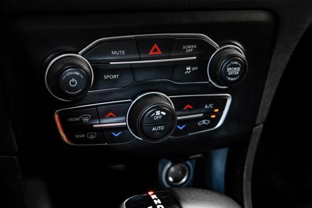 Used 2017 Dodge Charger R/T RWD image 30
