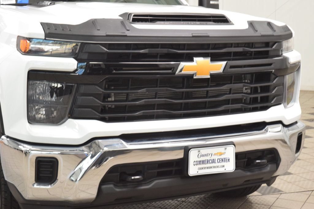 Used 2024 Chevrolet Silverado 3500 W/T w/ WT Convenience Package AWD/4WD image 7