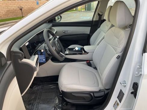 New 2026 Hyundai Tucson Blue SE image 18