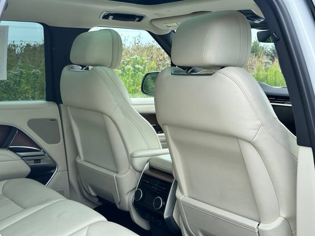 Certified 2023 Land Rover Range Rover SE AWD/4WD image 24