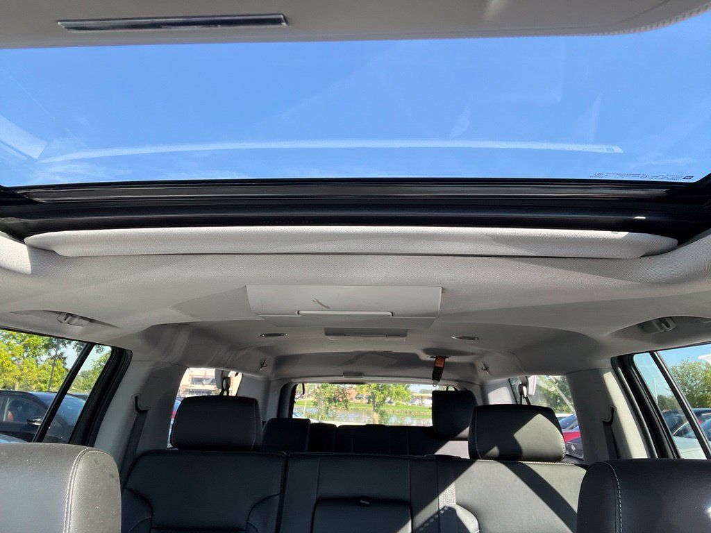Used 2018 GMC Yukon XL SLT w/ Premium Edition AWD/4WD image 23