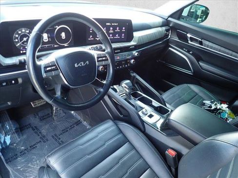 Used 2024 Kia Telluride SX Prestige AWD/4WD image 9