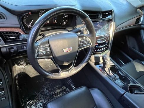 Used 2018 Cadillac CTS Luxury image 10