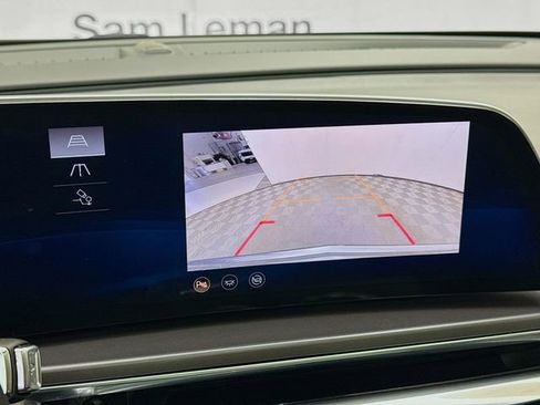 Used 2024 Cadillac Lyriq Tech image 17