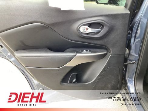 Used 2020 Jeep Cherokee Latitude Lux w/ Quick Order Package 26H Lux AWD/4WD image 9