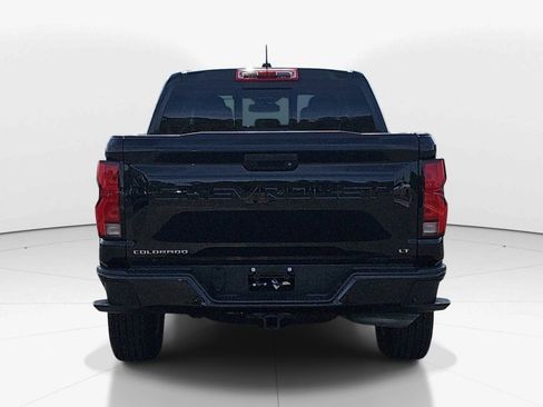 Used 2023 Chevrolet Colorado LT w/ LT Convenience Package III image 4