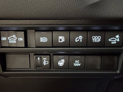 New 2026 Toyota Tundra Limited AWD/4WD image 29
