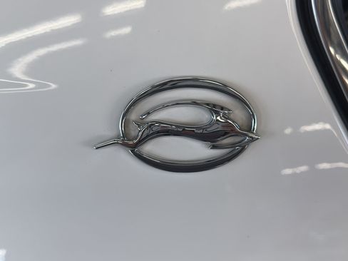 Used 2009 Chevrolet Impala LTZ FWD image 10