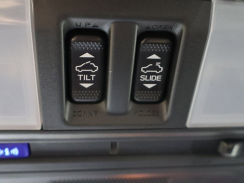 Used 2024 Subaru Crosstrek 2.5i Sport w/ Crosstrek Mirror Package image 43