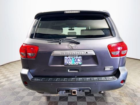 Used 2015 Toyota Sequoia Platinum AWD/4WD image 7
