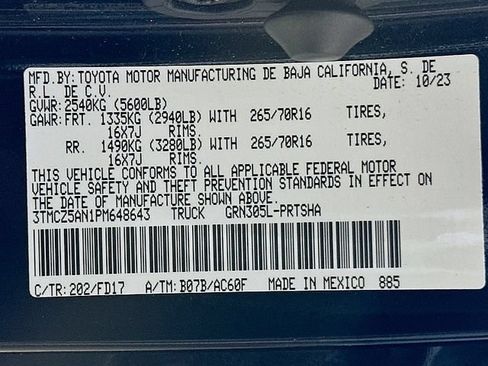 Used 2023 Toyota Tacoma TRD Off-Road AWD/4WD image 31
