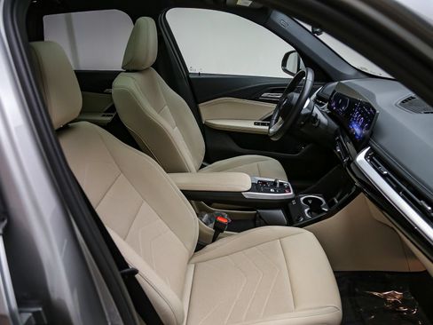 Used 2023 BMW X1 xDrive28i w/ Convenience Package AWD/4WD image 17