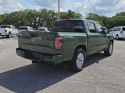 Used 2024 Nissan Frontier SV w/ SV Convenience Package RWD image 8