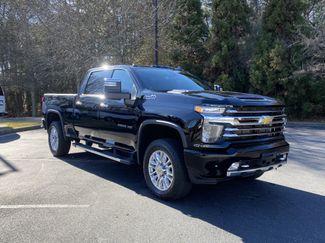 Used 2023 Chevrolet Silverado 2500 High Country w/ Z71 Off-Road Package video 2