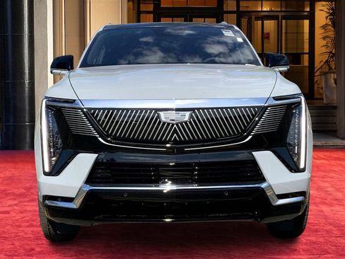 New 2026 Cadillac Escalade IQL Luxury AWD/4WD image 3