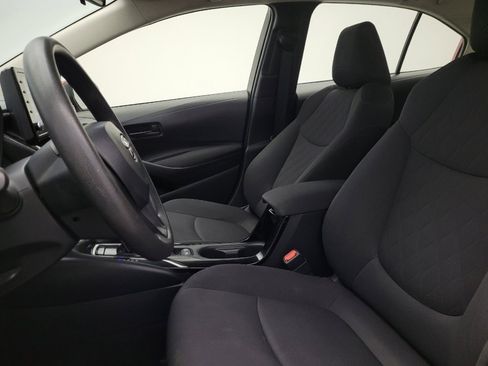 Used 2022 Toyota Corolla LE FWD image 17