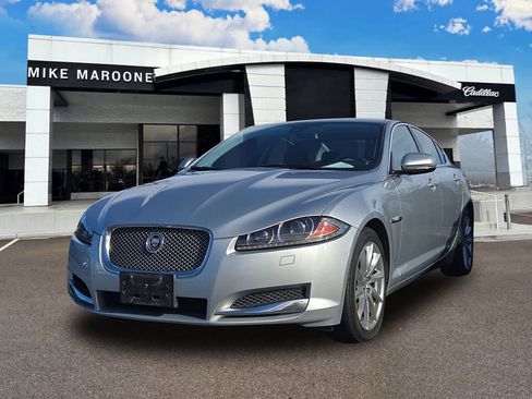 Used 2013 Jaguar XF RWD image 1