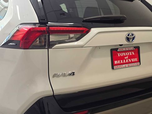 Certified 2024 Toyota RAV4 SE w/ Convenience Package AWD/4WD image 7