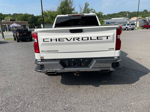 Used 2019 Chevrolet Silverado 1500 LTZ AWD/4WD image 6