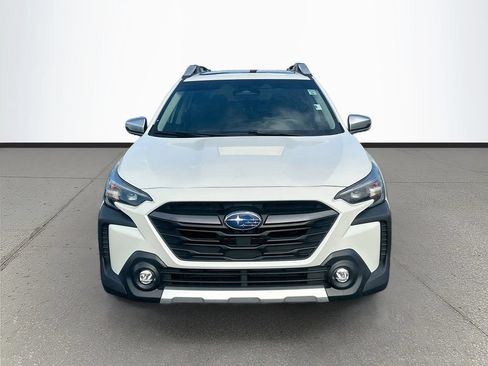 Used 2025 Subaru Outback Touring XT AWD/4WD image 2