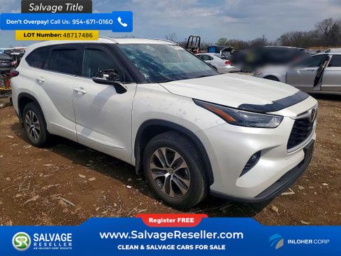 Used 2022 Toyota Highlander XLE AWD/4WD image 5