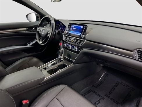 Used 2022 Honda Accord Sport image 29