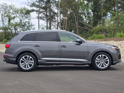 Used 2026 Audi Q7 2.0T Premium Plus w/ Premium Plus Package AWD/4WD image 28