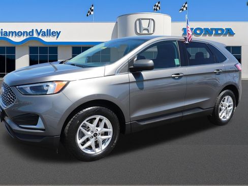 Used 2024 Ford Edge SEL AWD/4WD image 3