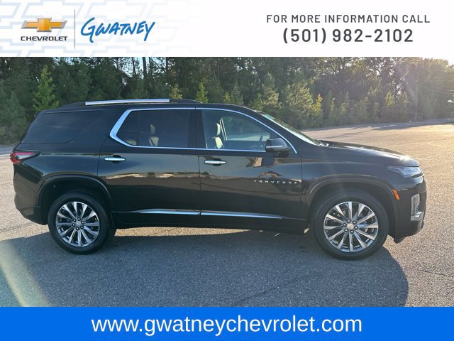 Used 2023 Chevrolet Traverse Premier w/ LPO, Floor Liner Package FWD image 4