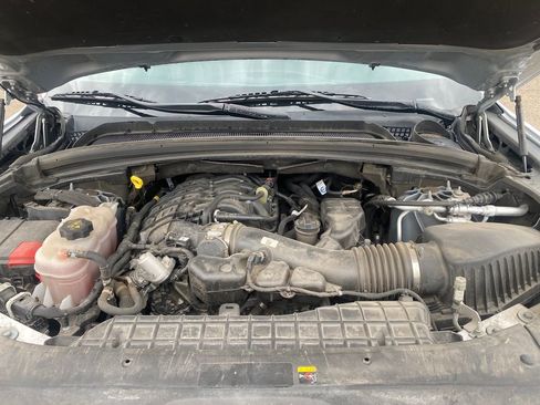 Used 2024 Jeep Grand Cherokee Altitude AWD/4WD image 28